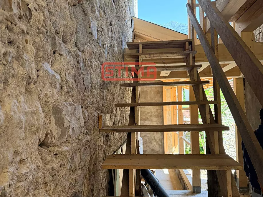 Immagine 7 di Appartamento in vendita  in località MOlassa a Barcis