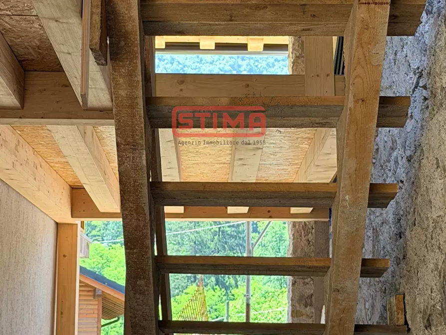 Immagine 23 di Appartamento in vendita  in località MOlassa a Barcis