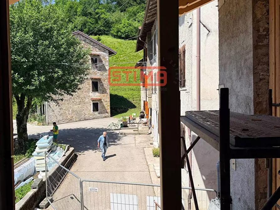 Immagine 26 di Appartamento in vendita  in località MOlassa a Barcis