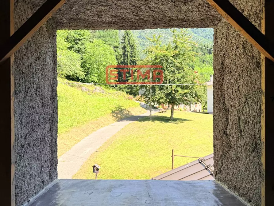 Immagine 27 di Appartamento in vendita  in località MOlassa a Barcis