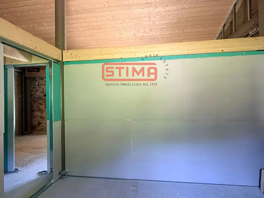 Immagine 30 di Appartamento in vendita  in località MOlassa a Barcis