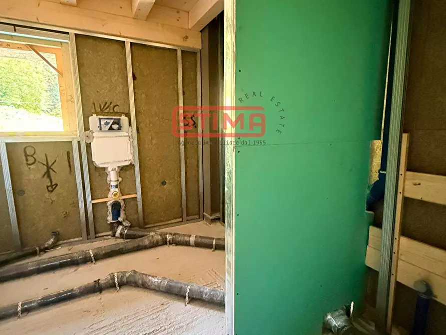 Immagine 31 di Appartamento in vendita  in località MOlassa a Barcis