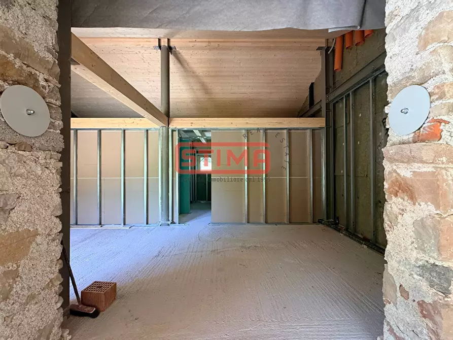 Immagine 44 di Appartamento in vendita  in località MOlassa a Barcis