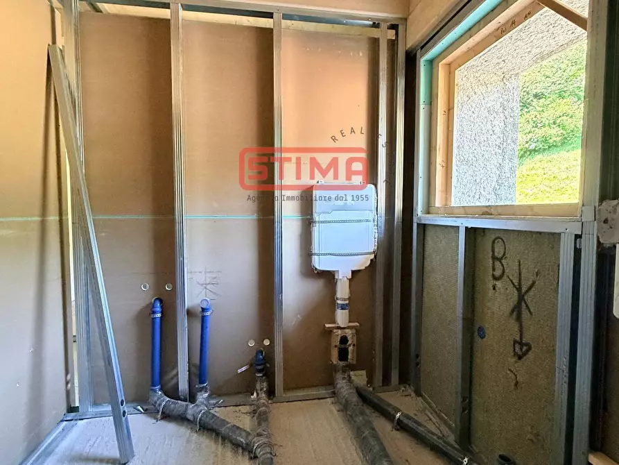 Immagine 52 di Appartamento in vendita  in località MOlassa a Barcis