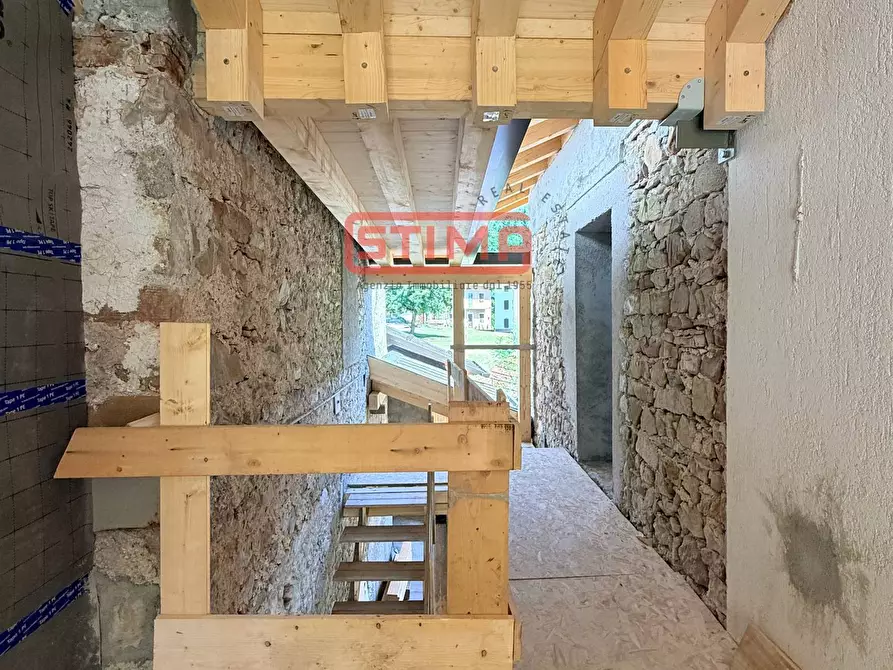 Immagine 53 di Appartamento in vendita  in località MOlassa a Barcis