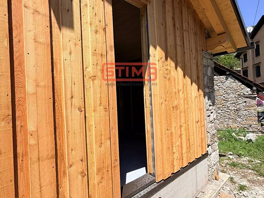 Immagine 59 di Appartamento in vendita  in località MOlassa a Barcis