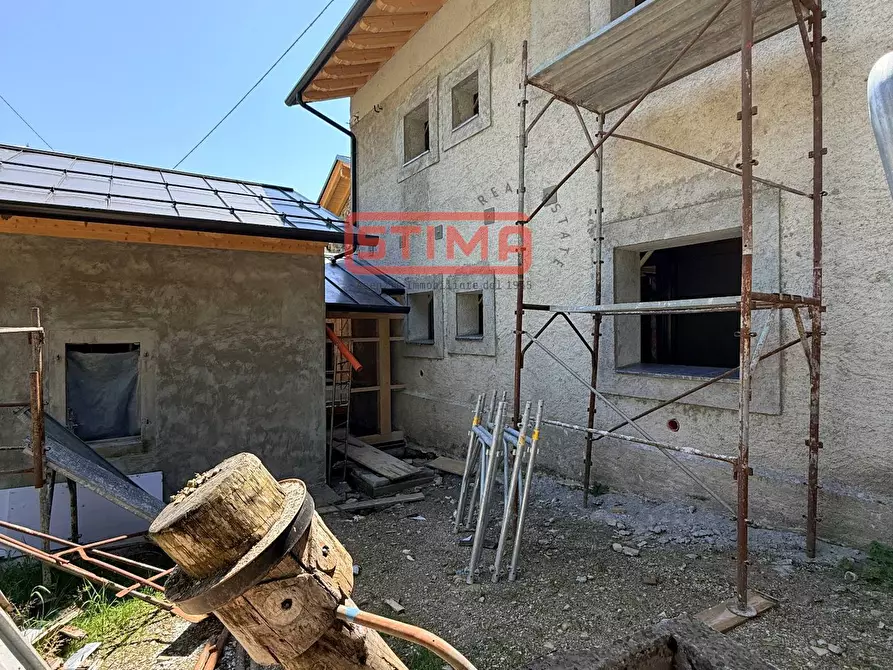 Immagine 68 di Appartamento in vendita  in località MOlassa a Barcis