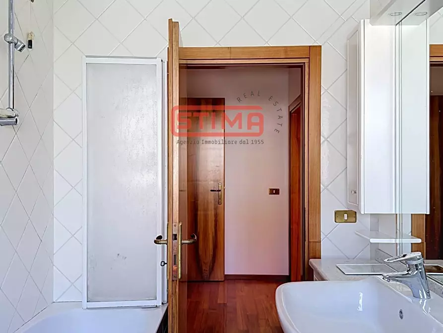 Immagine 27 di Villa in vendita  a Treviso