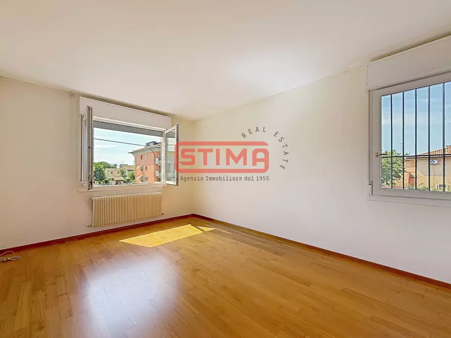 Immagine 24 di Villa in vendita  a Treviso