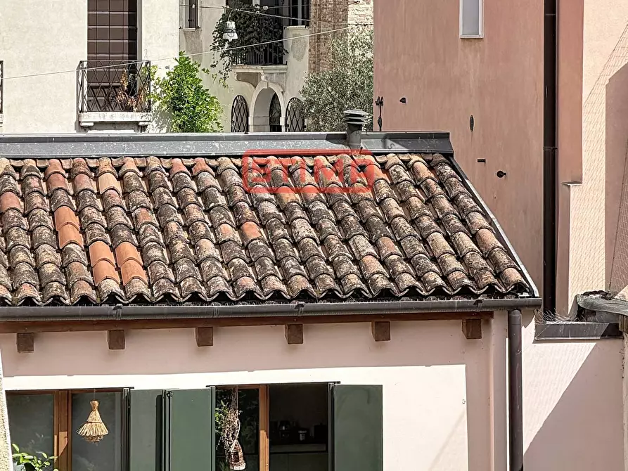 Immagine 19 di Appartamento in vendita  a Treviso