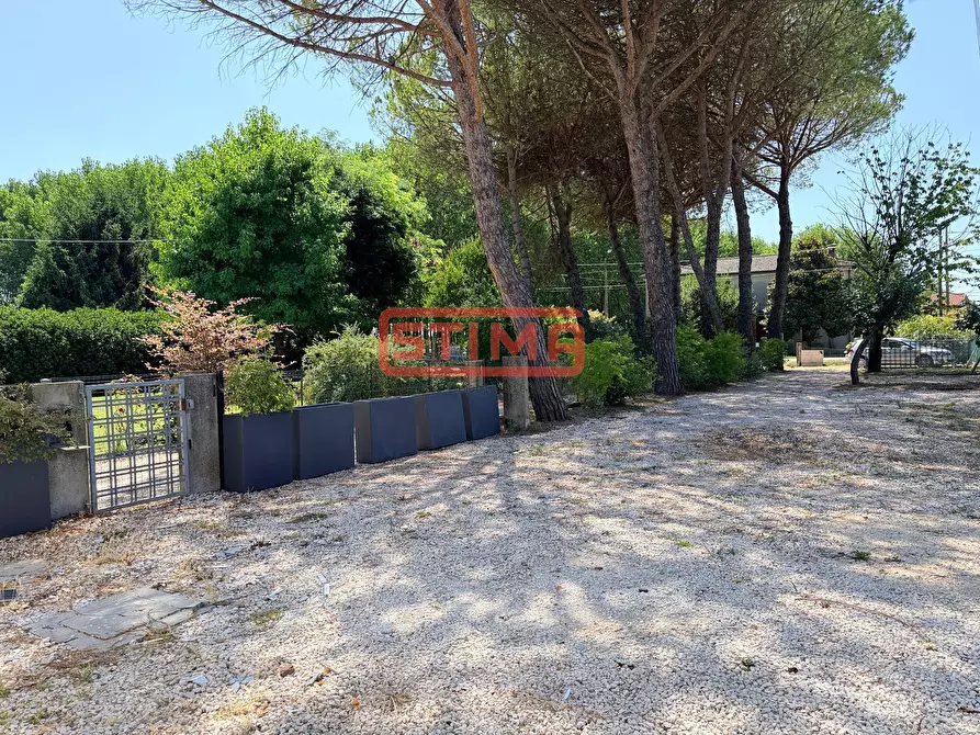 Immagine 54 di Villa in affitto  a Treviso