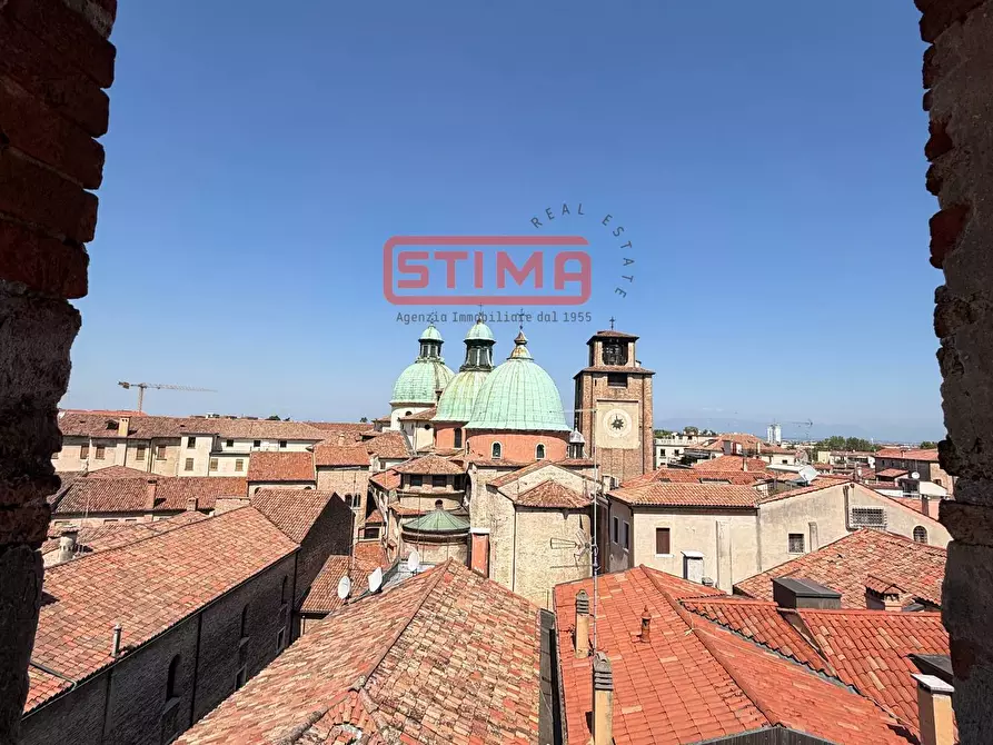 Immagine 3 di Appartamento in vendita  a Treviso
