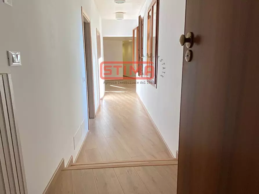 Immagine 5 di Ufficio in affitto  in corso del popolo a Treviso