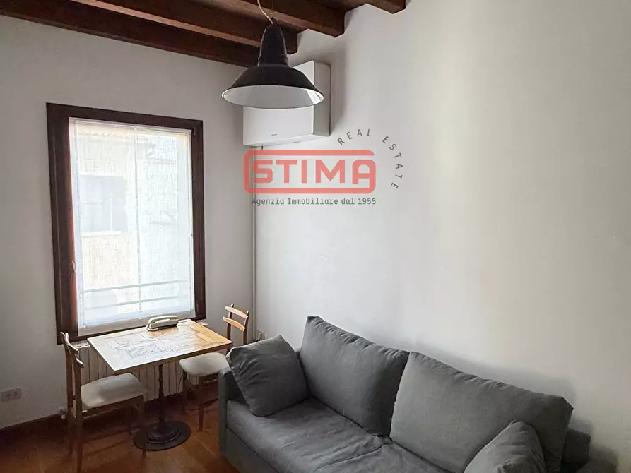 Immagine 3 di Appartamento in affitto  in PIAZZA DEI SIGNORI a Treviso