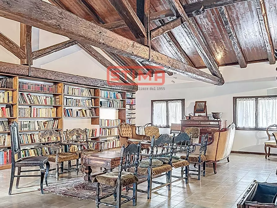 Immagine 55 di Rustico / casale in vendita  a Paese