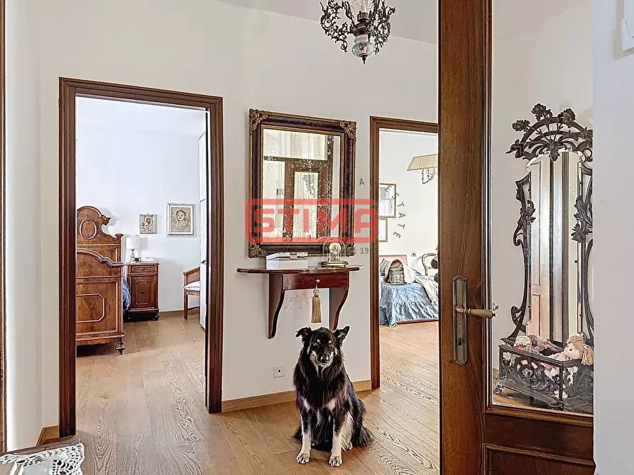 Immagine 24 di Rustico / casale in vendita  a Paese