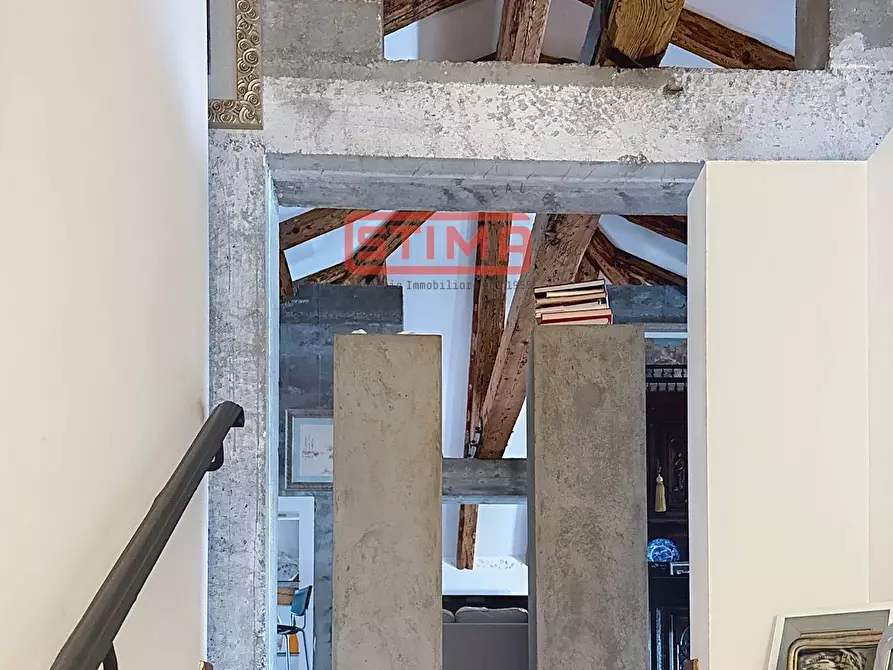 Immagine 29 di Rustico / casale in vendita  a Paese