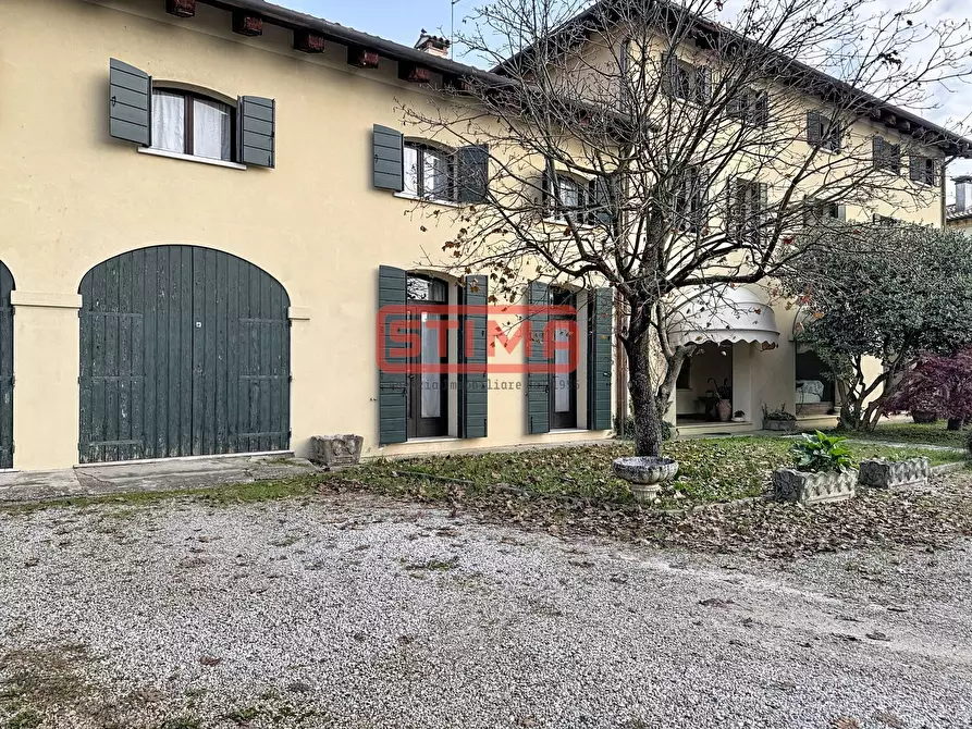 Immagine 63 di Rustico / casale in vendita  a Paese