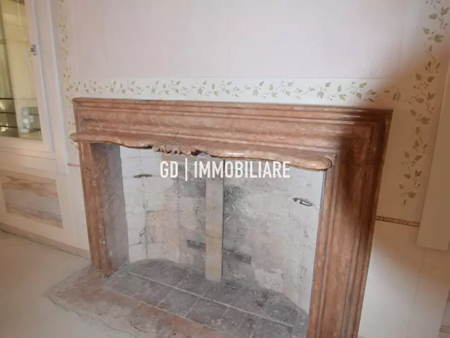 Immagine 2 di Appartamento in vendita  in VIA FORESTUZZO 11 a Asolo