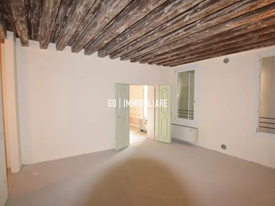 Immagine 4 di Appartamento in vendita  in VIA FORESTUZZO 11 a Asolo