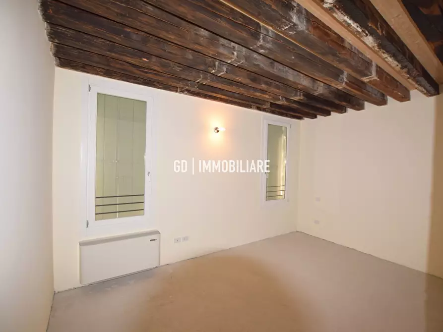 Immagine 10 di Appartamento in vendita  in VIA FORESTUZZO 11 a Asolo