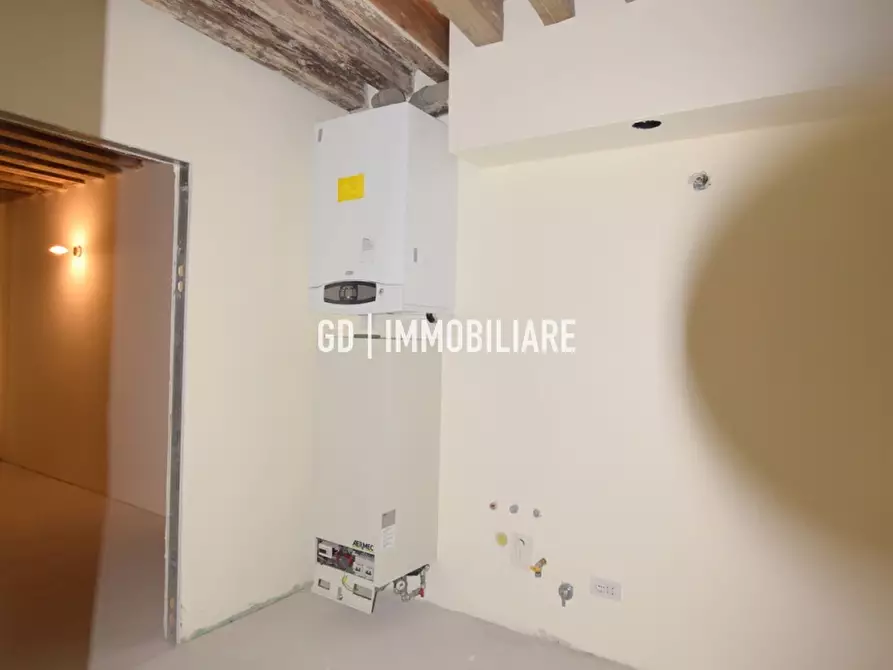 Immagine 12 di Appartamento in vendita  in VIA FORESTUZZO 11 a Asolo