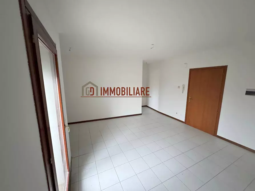 Immagine 4 di Appartamento in vendita  in Via raschietti a Montebelluna