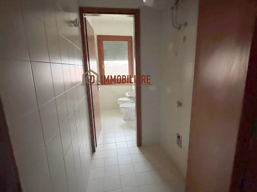 Immagine 6 di Appartamento in vendita  in Via raschietti a Montebelluna