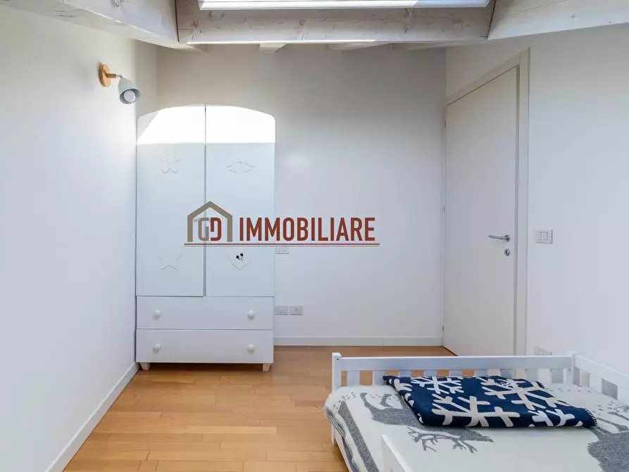 Immagine 14 di Appartamento in vendita  in Via Confine a Montebelluna