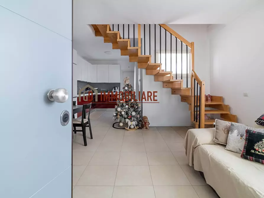 Immagine 3 di Appartamento in vendita  in Via Confine a Montebelluna