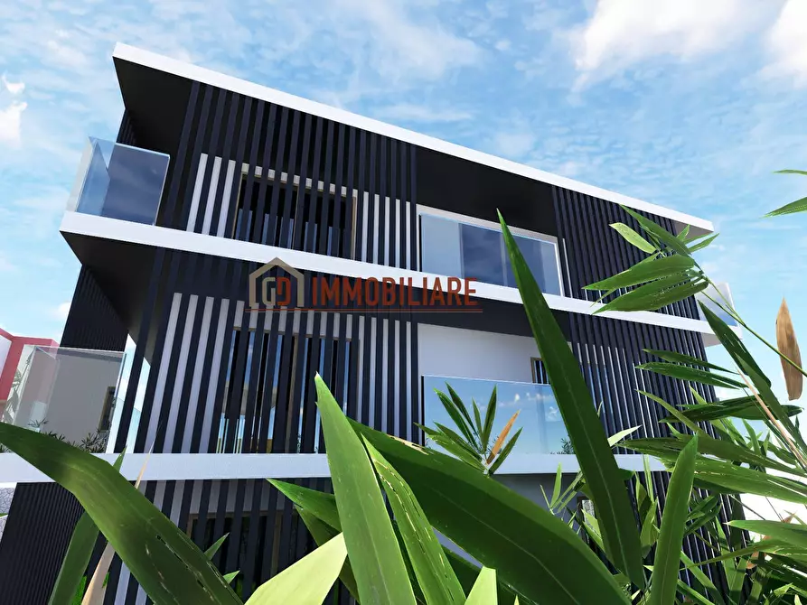 Immagine 4 di Terreno residenziale in vendita  in Via Magellano a Montebelluna