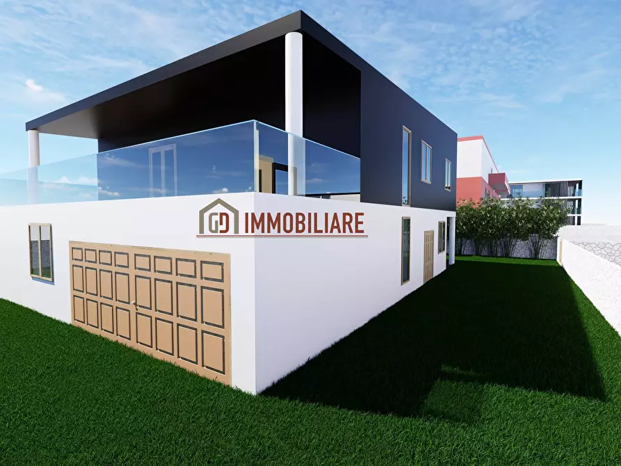 Immagine 1 di Terreno residenziale in vendita  in Via Magellano a Montebelluna