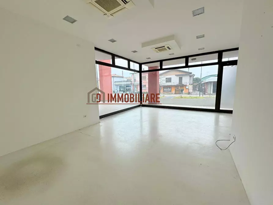 Immagine 20 di Attività commerciale in vendita  in Via manin 17 a Montebelluna