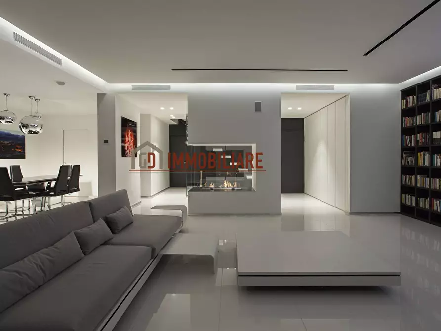 Immagine 12 di Attico in vendita  in BARILE 5 a Montebelluna