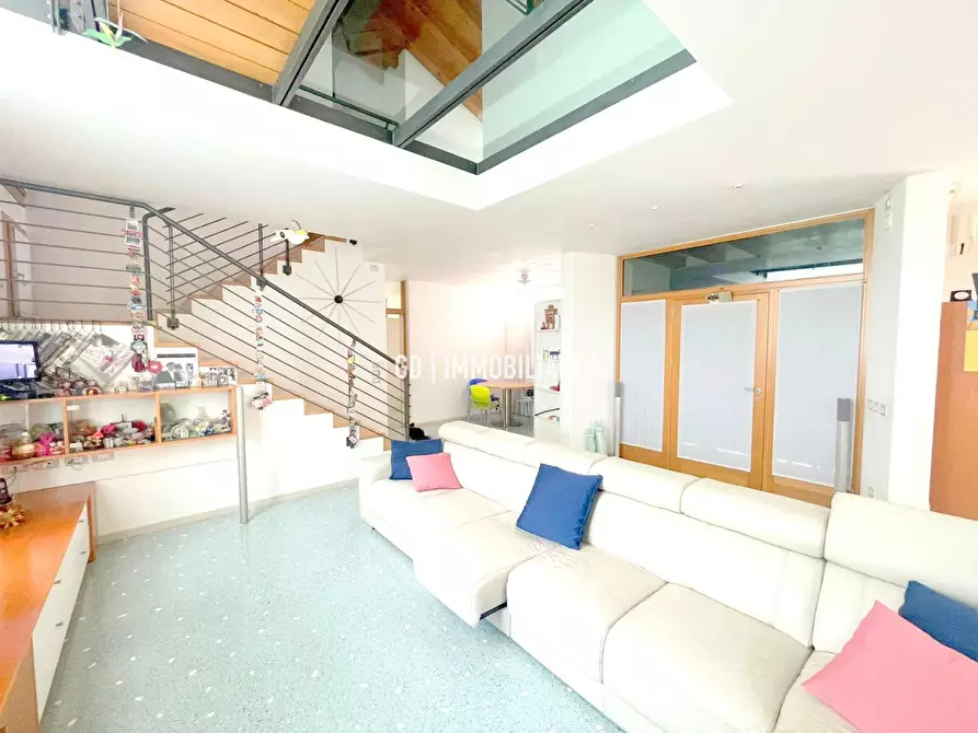 Immagine 8 di Villa in vendita  in Via Guido Bergamo 20 a Montebelluna