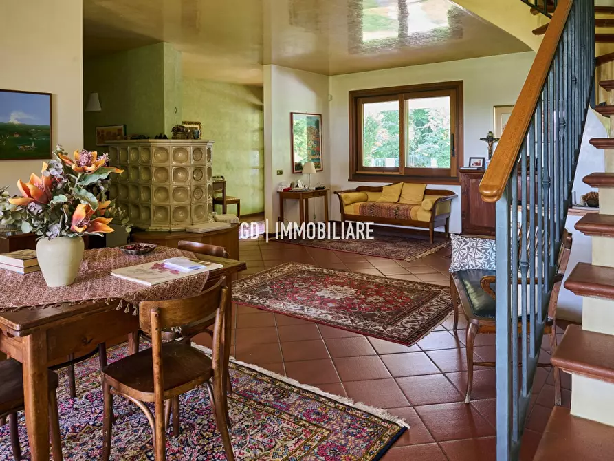 Immagine 21 di Villa in vendita  in VIA 18 GIUGNO 48 a Montebelluna