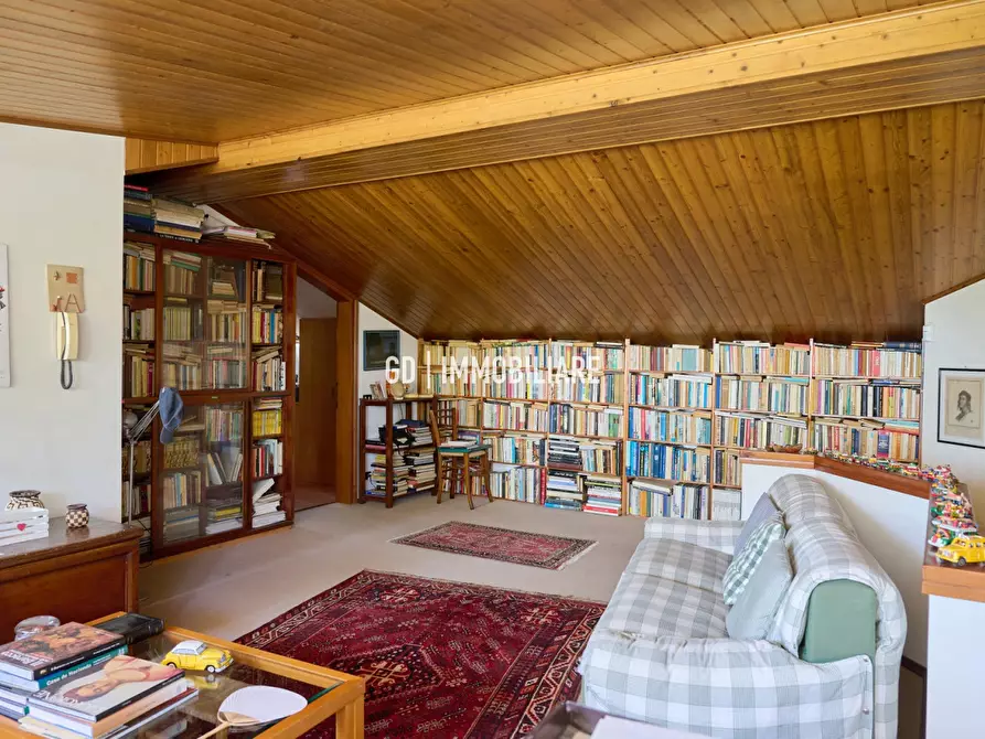 Immagine 44 di Villa in vendita  in VIA 18 GIUGNO 48 a Montebelluna