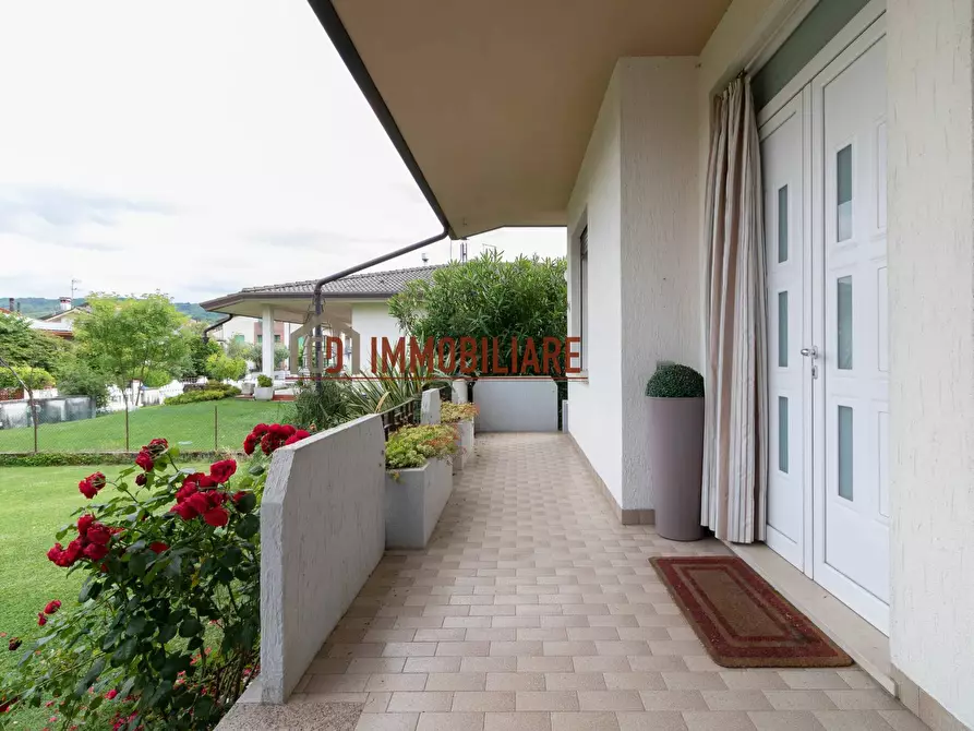 Immagine 7 di Villa in vendita  in Via Lodovico Boschieri 21 a Crocetta Del Montello