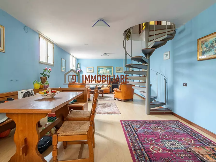 Immagine 27 di Villa in vendita  in Via Lodovico Boschieri 21 a Crocetta Del Montello