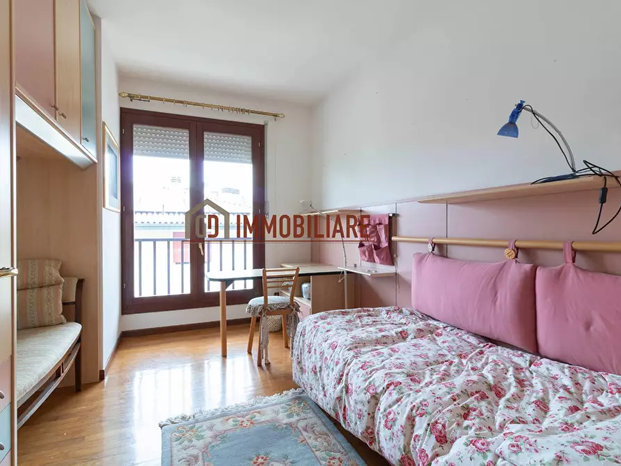 Immagine 16 di Casa semindipendente in vendita  in Via Salvo D'Acquisto 5 a Montebelluna