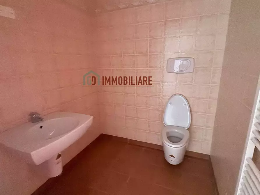 Immagine 11 di Ufficio in affitto  in VIA ROMA 1 a Montebelluna