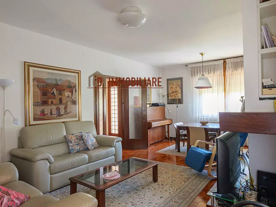 Immagine 11 di Casa semindipendente in vendita  in San Carlo 6 a Montebelluna