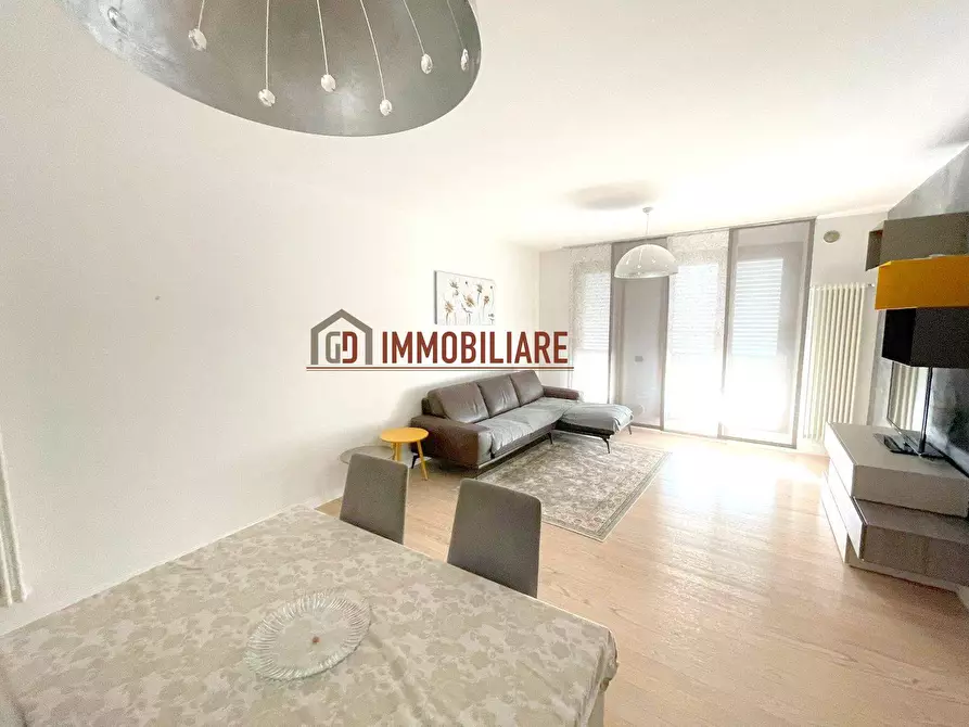Immagine 1 di Appartamento in affitto  in Via Roma 5 a Montebelluna