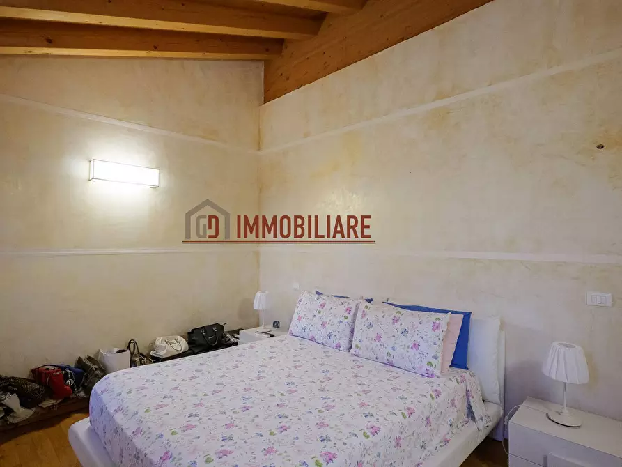 Immagine 17 di Appartamento in vendita  in Via Carreggiate 40 a Asolo