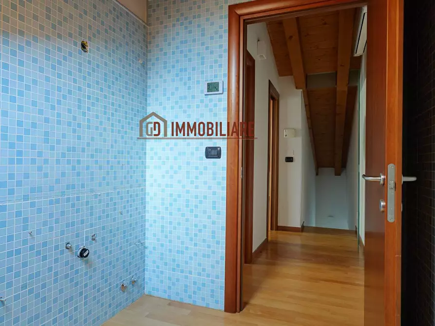 Immagine 14 di Appartamento in vendita  in Via dei Cedri 15 a Montebelluna
