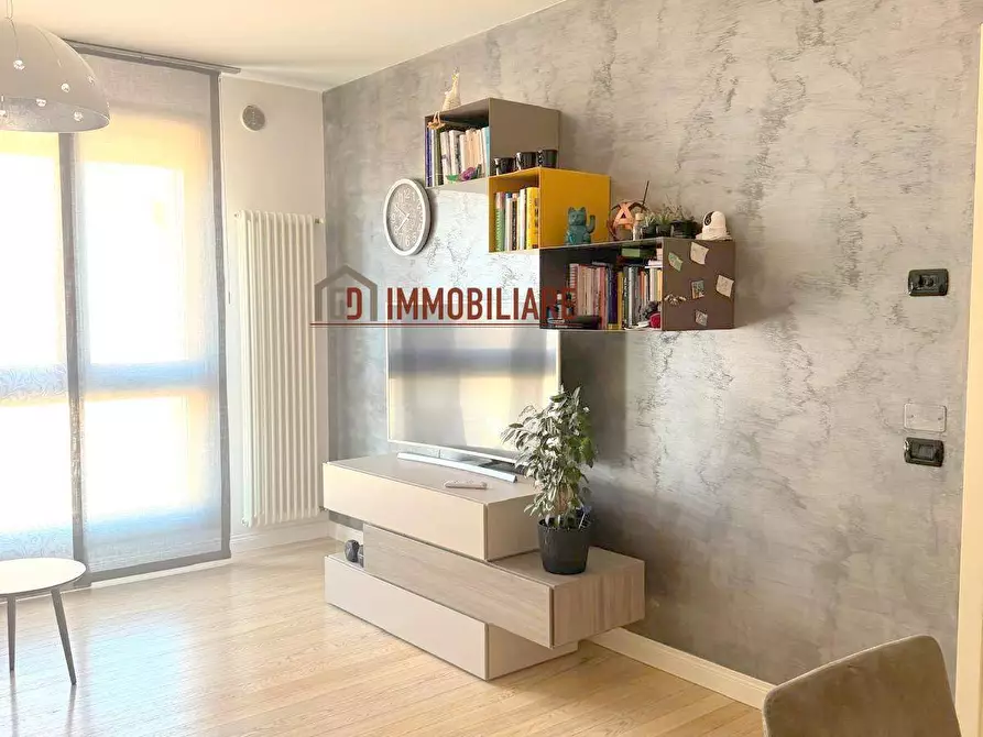 Immagine 3 di Appartamento in affitto  in Via Roma 5 a Montebelluna