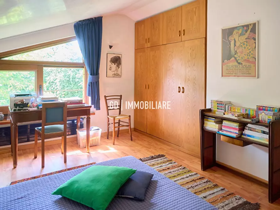 Immagine 40 di Villa in vendita  in VIA 18 GIUGNO 48 a Montebelluna