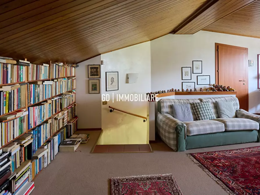 Immagine 45 di Villa in vendita  in VIA 18 GIUGNO 48 a Montebelluna