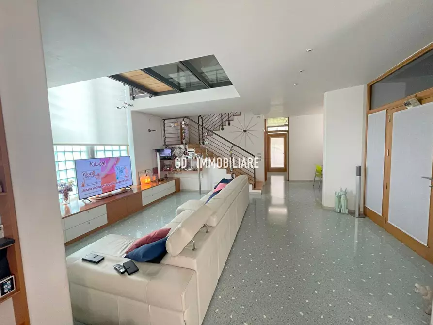 Immagine 7 di Villa in vendita  in Via Guido Bergamo 20 a Montebelluna