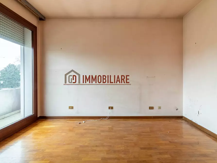 Immagine 15 di Casa semindipendente in vendita  in Via Salvo D'Acquisto 5 a Montebelluna